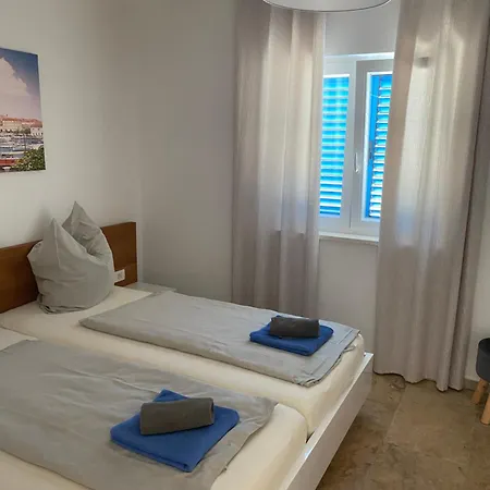 Bavaria Appartement Starigrad Paklenica