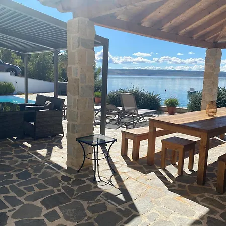 Appartement Bavaria Starigrad Paklenica